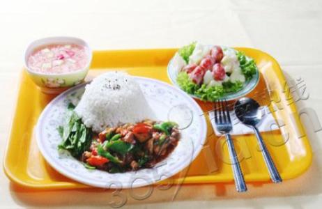 职场午餐 职场MM没有营养的午餐