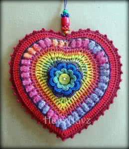 一学就会的钩针小物 钩针小物----精致的”心”