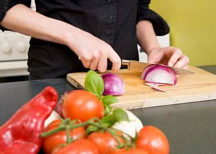 厨房新手做菜秘籍 《厨房新手做菜秘笈》