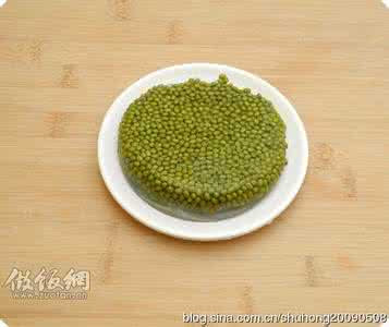 夏季解暑饮品 夏季最经典的解暑饮品—20分钟快速煮绿豆汤