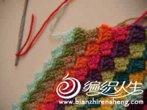 毛线编织坐垫视频 毛线编织对角线坐垫 附有详细图解 新手也会钩