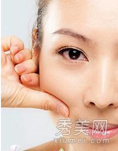 瘦脸按摩手法视频 四步按摩 磨出小脸型