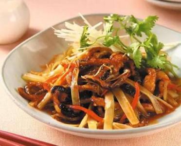 素炸酱 当5种     “素神酱”   遇上5道开胃素菜（名厨烹饪指导）