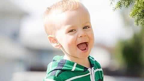 如何培养孩子乐观 如何培养孩子乐观的性格？