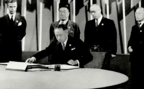 顾维钧巴黎和会演讲 顾维钧参加巴黎和会 对顾维钧的评价