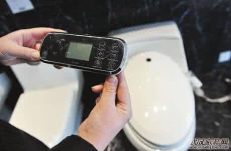 如何选购皮革清洁剂 手机的选购和保养 防溅盒的清洁与保养-防溅盒的选购技巧