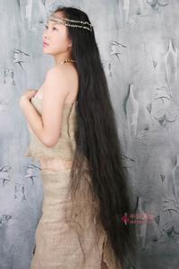 喜欢留长发的女人性格 喜欢长发的自己