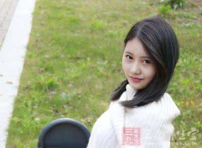 女孩开车载全家遇车祸 这些人猴年生孩子全家有祸事