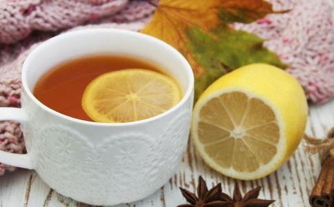 夏季喝茶减肥 夏季减肥茶饮_让你喝茶傲人的身材