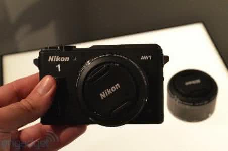 尼康微单相机推荐 尼康推世界首款三防微单