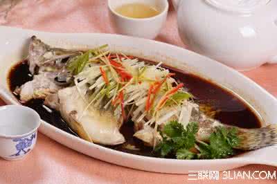 去除鱼尾纹小窍门 蒸鱼有什么小窍门