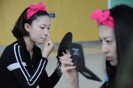 大学生打女童真相 大学生【你真的会洗脸吗？】