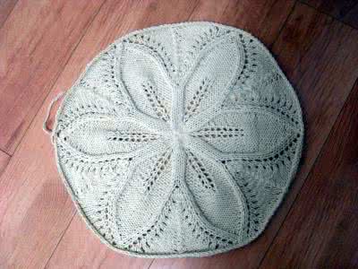 钩针圆形花样披肩图解 分享美丽——华美圆形披肩教程（1）