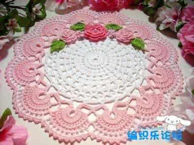 双色线钩针花样图解 双色桌巾钩织款式、花样图解
