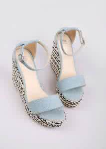 国外钩针编织网站 钩针编织的高跟凉鞋，国外的很赞！