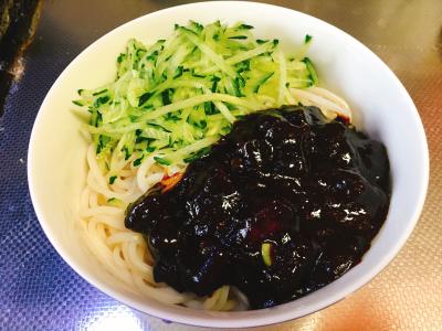 炸酱面做法大全带图解 炸酱的做法 炸酱的做法 怎么做炸酱好吃图解
