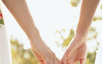 婚姻平淡 幸福是平淡，婚姻是牵手【情感美文】