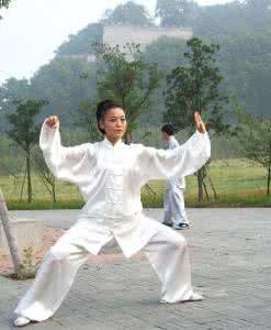 太极拳运动 秋季养生运动：太极拳