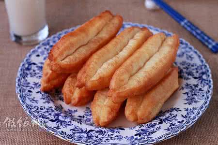 香酥大油条的绝秘配方 家庭香酥油条