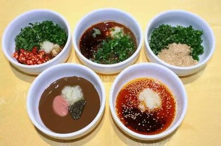 自制火锅蘸料家常做法 火锅蘸料的做法 自制火锅蘸料的做法,自制火锅蘸料怎么做好吃,自制火锅蘸料的家常做法