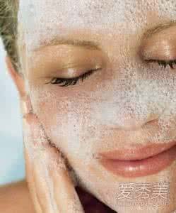 擦鼻涕鼻子脱皮怎么办 鼻子脱皮怎么办 改善鼻子脱皮的方法