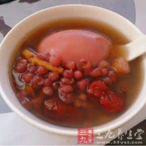 补气养血保健品 吃什么补血 推荐四款药膳养血健骨