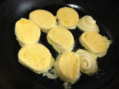 蛋液煎馒头 蛋煎馒头:拍了一下制作手法短片(视频)