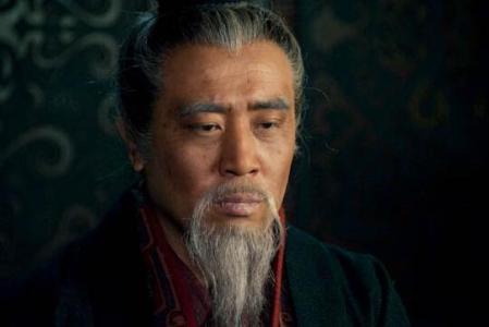 三国演义鲁肃 三国演义最抹黑的不是爱哭鬼刘备呆萌鲁肃，而是曹仁 