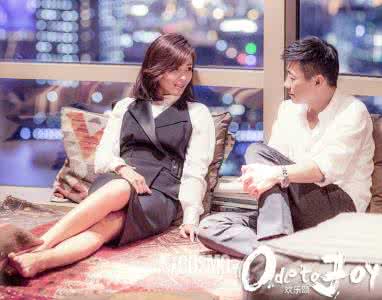 欢乐颂里蒋欣穿的衣服 蒋欣在《欢乐颂》里穿搭满分！想认识这个造型师