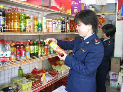 春节期间食品安全 春节餐饮消费 休宁五到位保春节期间餐饮消费食品安全