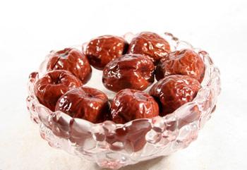 红枣黄瓜 食枣七禁忌:不宜和黄瓜萝卜动物肝脏同吃