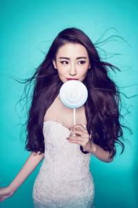 高颜值的 被老板训斥 谁能想到?CBD这家高颜值美甲店,老板竟是两个90后模特冠军!