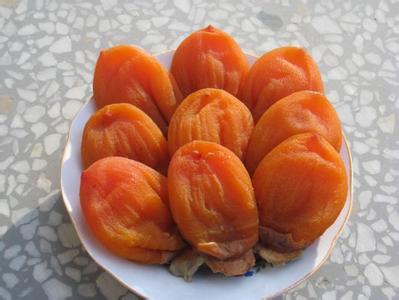 陕西富平柿饼出口基地 顾客买柿饼吃出三颗假牙