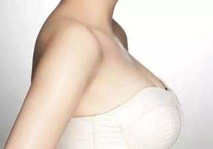 呵护乳房远离乳腺炎 女人应该如何呵护自己的乳房