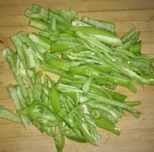 尖椒怎么切菱形 尖椒怎么切