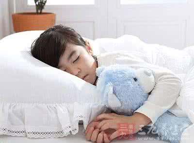 孩子磨牙是什么原因 磨牙的原因 孩子磨牙或是疾病的征兆