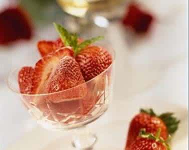 减肥能吃草莓吗 草莓减肥 巧吃草莓轻松减肥