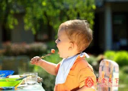 小孩子不喜欢吃青菜 孩子一吃青菜就吐 怎样让孩子喜欢吃青菜