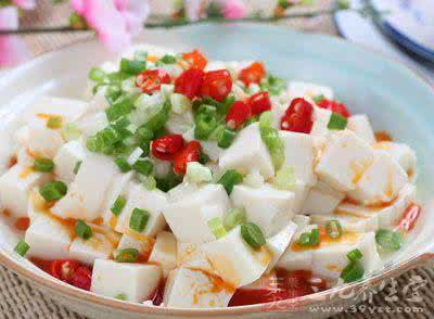 汉族名菜 小葱拌豆腐 经典的汉族名菜