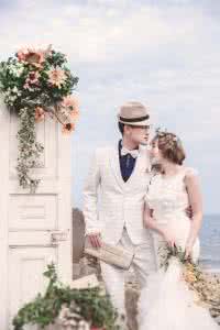 婚纱照经典pose 拍婚纱照的经典pose
