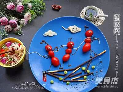 餐盘画 引爆争议的餐盘画 | 深夜食堂