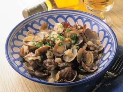 烩银丝 【有海水味的蛤蜊烩银丝】