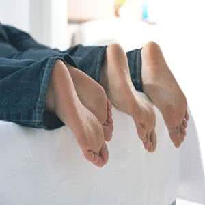 脚臭怎么根治 脚臭怎么根治 实用6招让你摆脱臭气