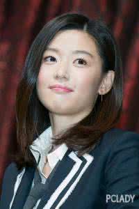女神全智贤 是女神也是时髦孕妈 章子怡全智贤准辣妈发型大PK