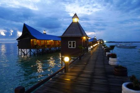 时空穿梭大军阀 穿梭时空，经典复古造型相机惊艳登场，风情无限