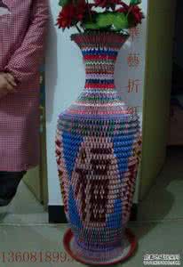 旧扑克牌做花瓶的步骤 旧扑克牌做花瓶