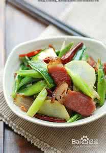 蒜苗小炒肉 农家风味小炒【蒜苗土豆炒腊肉】