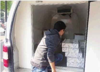 酸奶销售渠道 卖家批发到变质酸奶 客服称非正规渠道进货