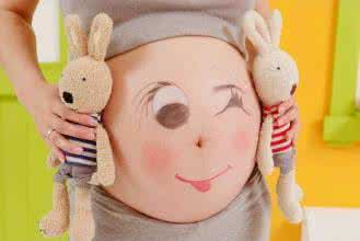 明星贴纸 小时光 | 最新趣拍贴纸上线,明星宝宝纷纷示范,萌爆了有木有?