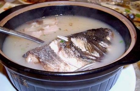 天麻川芎白芷鱼头汤 头痛、头部眩晕食用鳙鱼川芎白芷汤